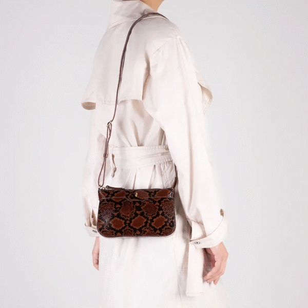 Bolsa Tiracolo Couro Animal Print Cobra - Imagem 10