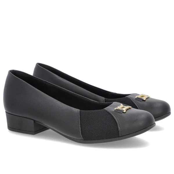 Scarpin Preto Couro Bico Redondo Tecido Lateral - Imagem 4