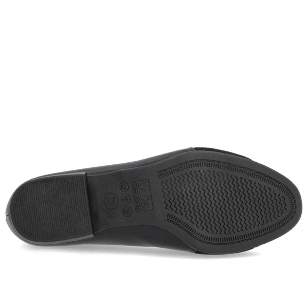 Scarpin Preto Couro Bico Redondo Tecido Lateral - Imagem 8