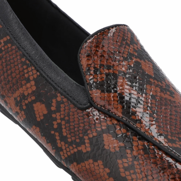 Loafer Animal Print Bico Redondo - Imagem 8