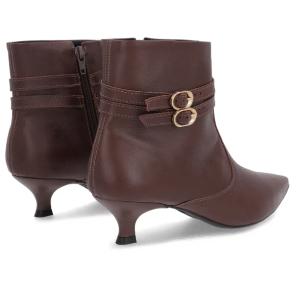 Bota Bico Fino Salto Kitten Marrom Couro Tiras - Imagem 5