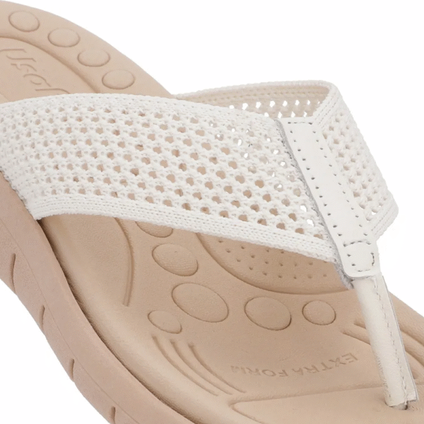Chinelo Salto Rasteiro Tricot Branco Marfim - Imagem 10