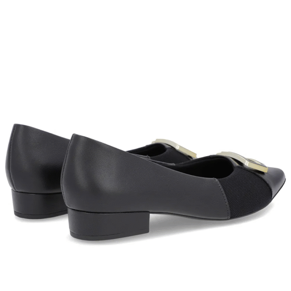 Scarpin Preto Couro Bico Fino Enfeite - Imagem 6