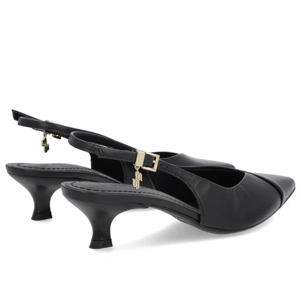 Slingback Preto Salto Kitten Semi Aberto Couro - Imagem 8