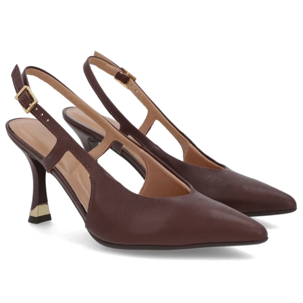 Slingback Marrom Tira Lateral Couro Textura - Imagem 10