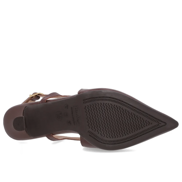 Slingback Marrom Tira Lateral Couro Textura - Imagem 8