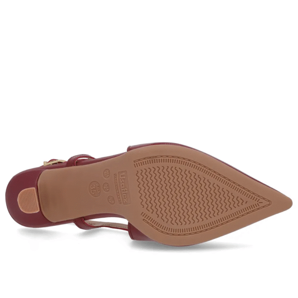 Slingback Vermelho Tira Lateral Couro Textura - Imagem 8