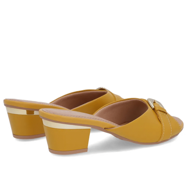 Tamanco Amarelo Couro Enfeite - Imagem 6